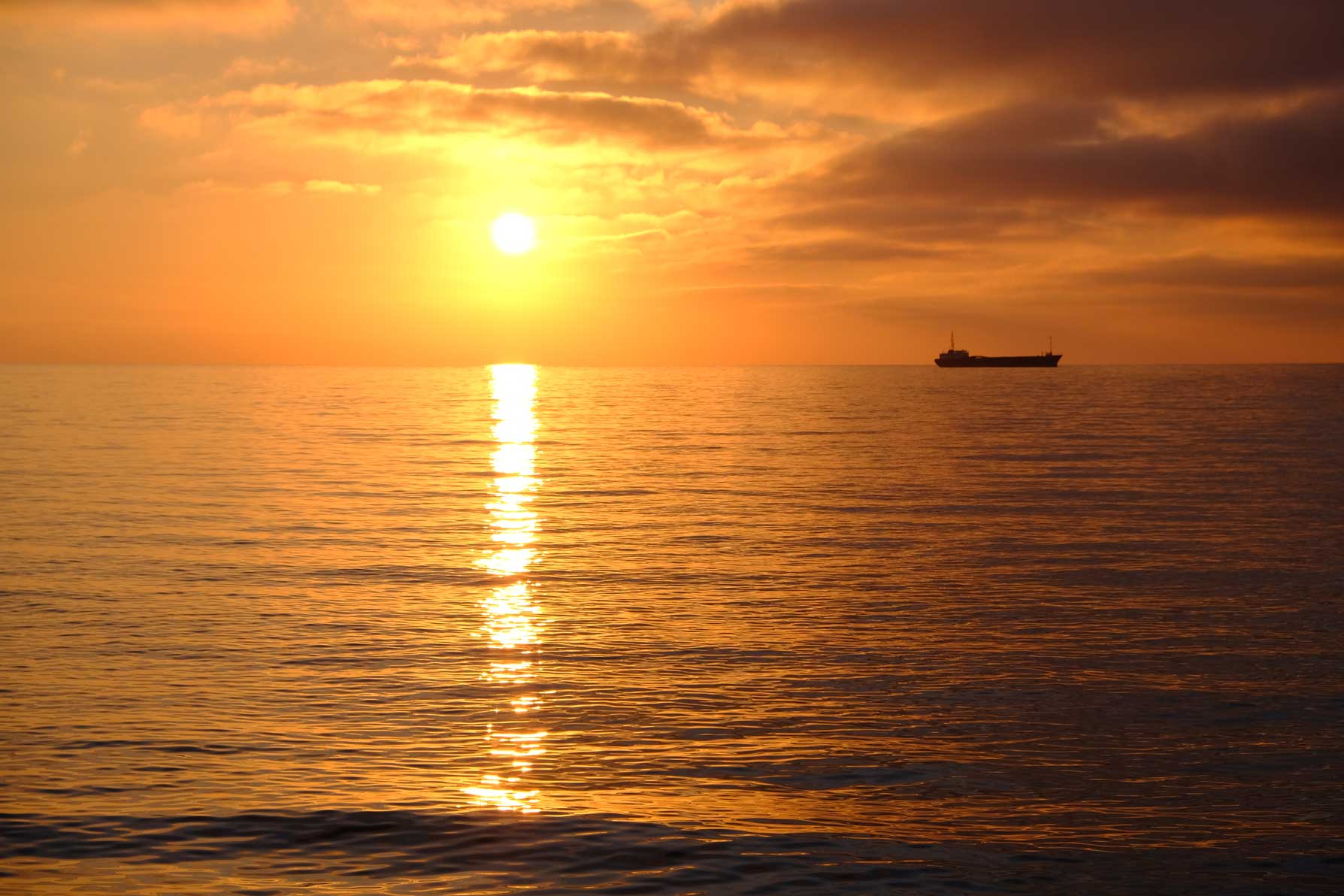 Sonnenuntergang über dem Meer