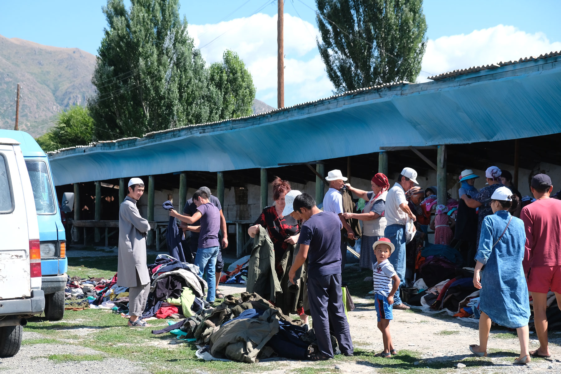 Sonntagsmarkt in Grigorievka.