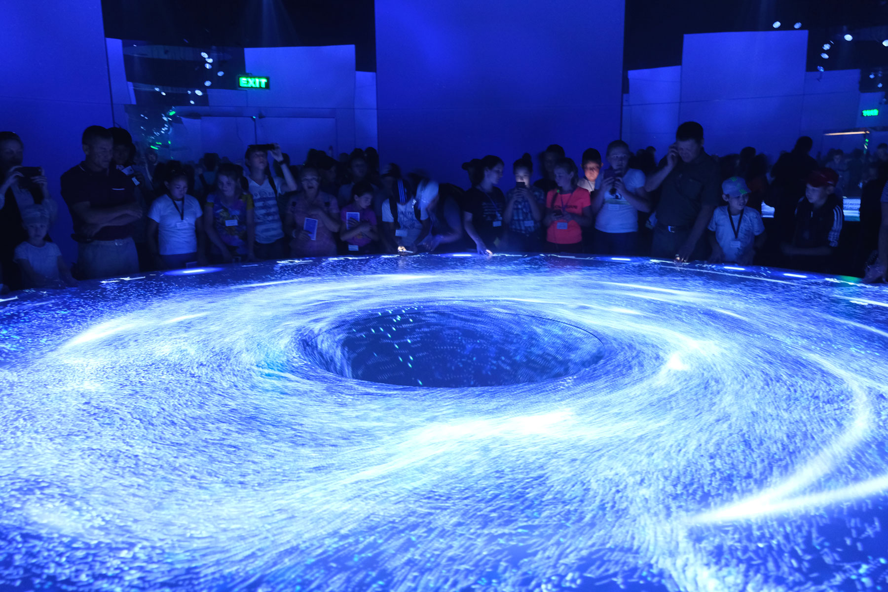 Lasershow im deutschen Pavillon der Expo 2017 in Astana.