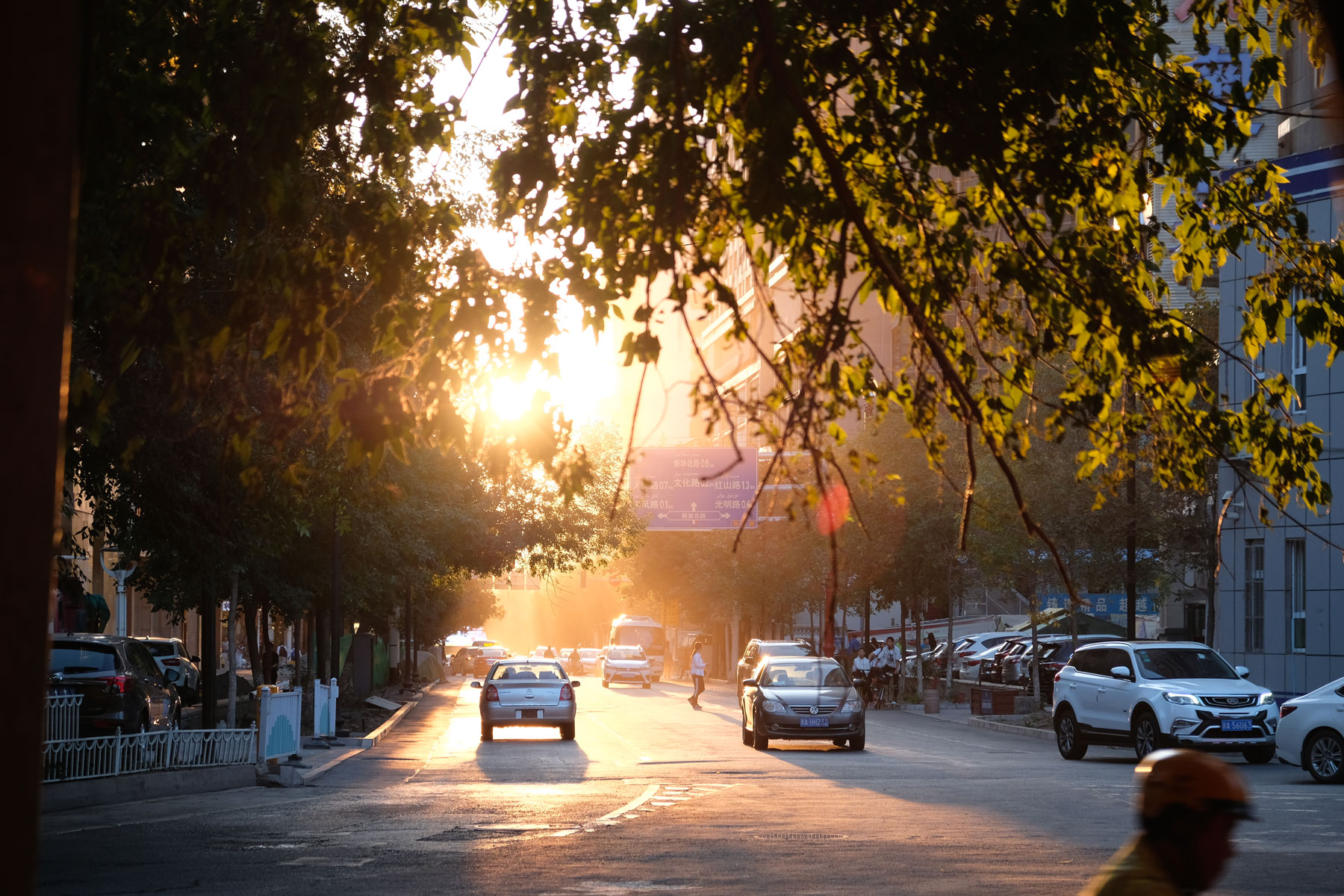 Sonnenuntergang in Ürümqi.