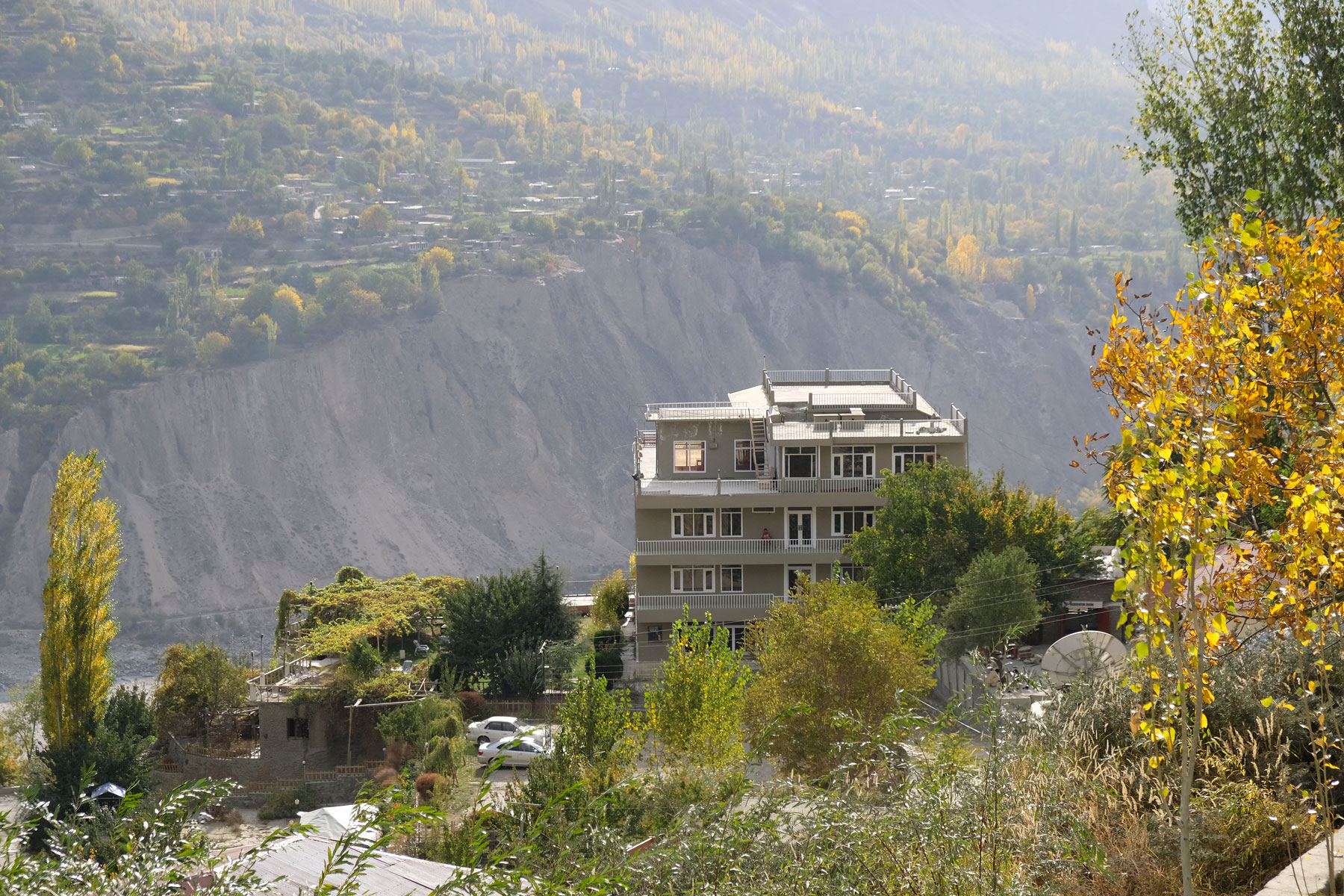 Ein Hotel in Karimabad.