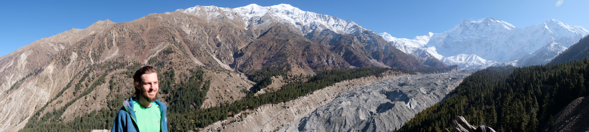 Sebastian vor dem Nanga Parbat.