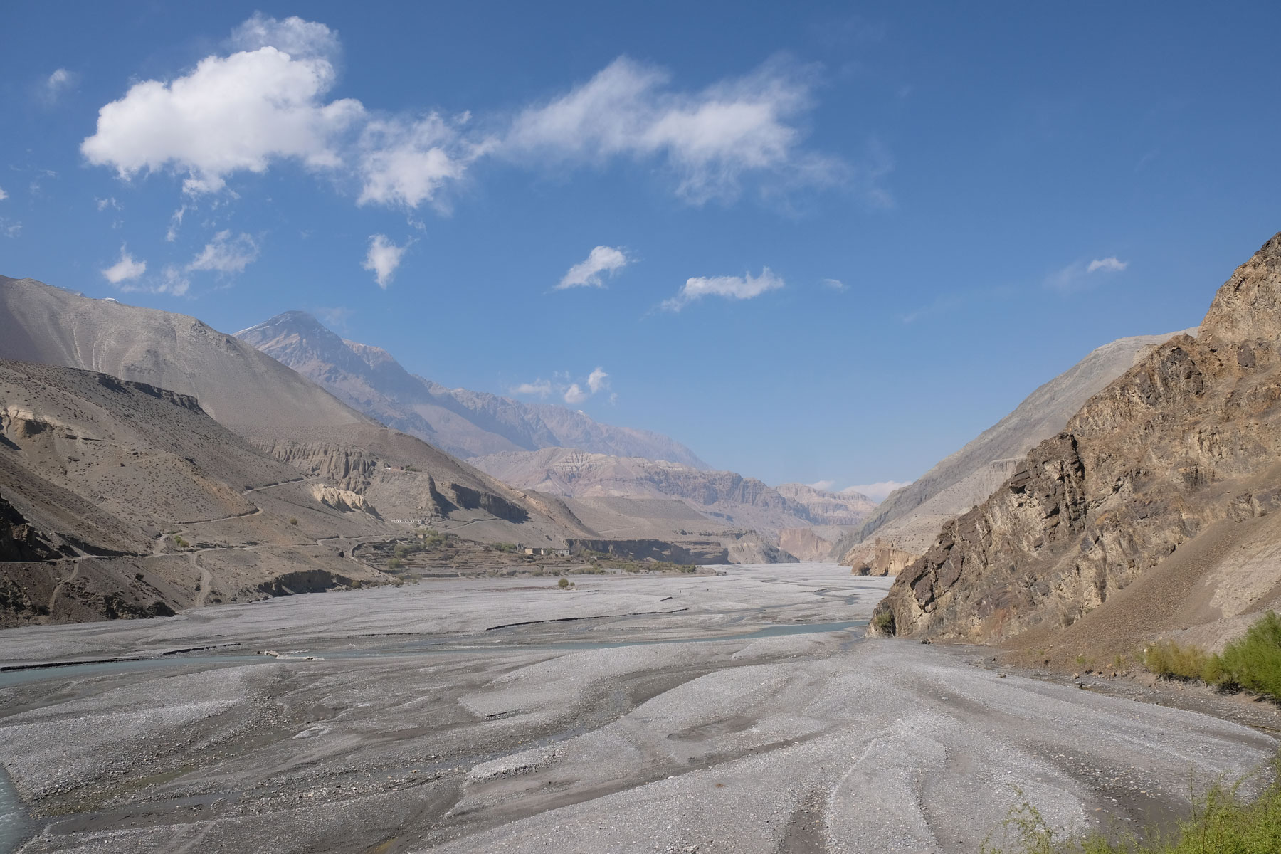 Mustang-Tal bei Kagbeni auf dem Annapurna Circuit.