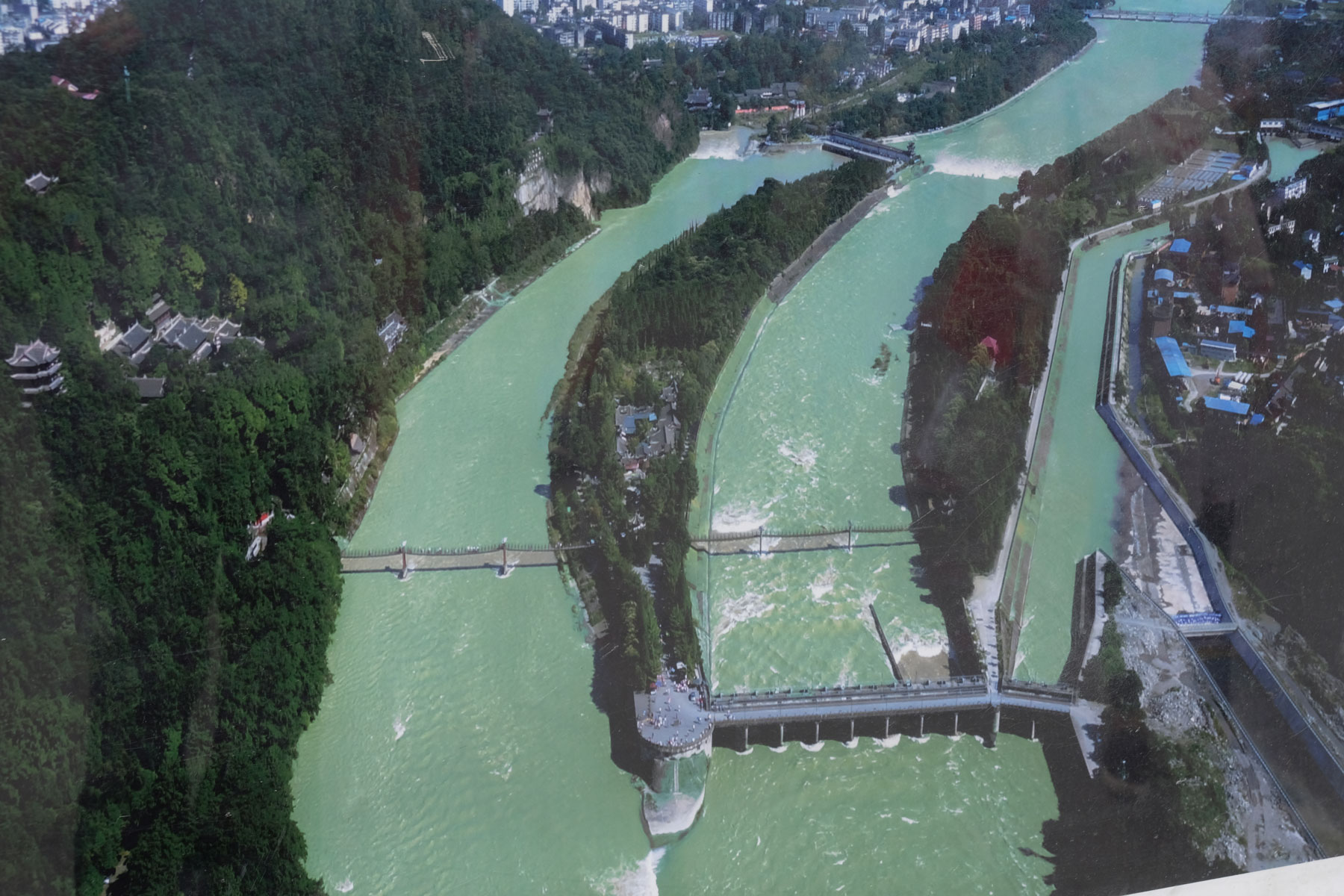 Die Flüsse des Bewässerungssystems von Dujiangyan.