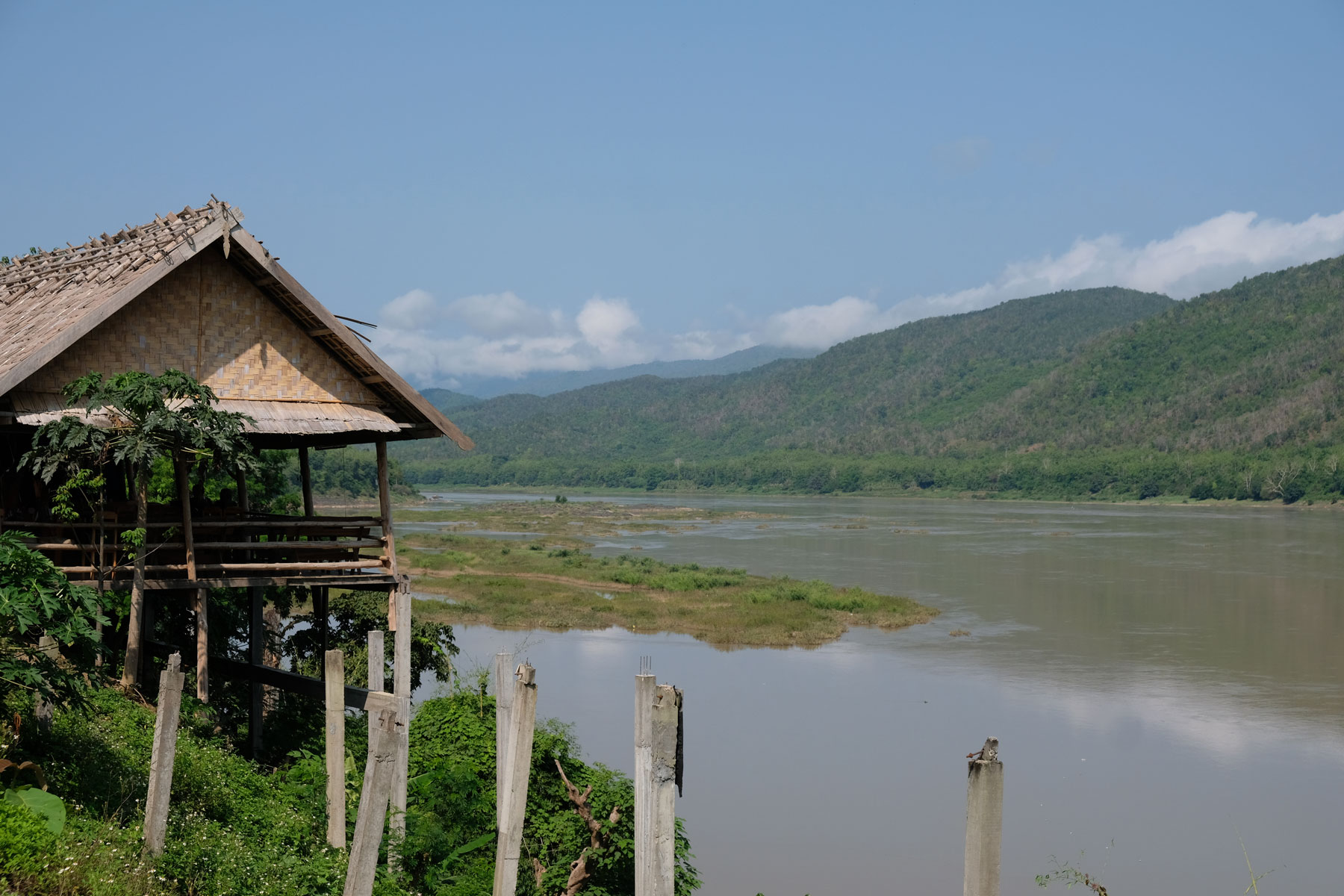 Eine Hütte am Mekong bei Luang Prabang.