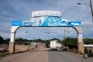 Die Landgrenze zwischen Honduras und Nicaragua wird durch einen großen Bogen bestimmt.