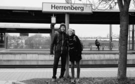 Nach fast drei Jahren Weltreise erreichen Leo und Sebastian wieder ihre Heimatstadt Herrenberg.